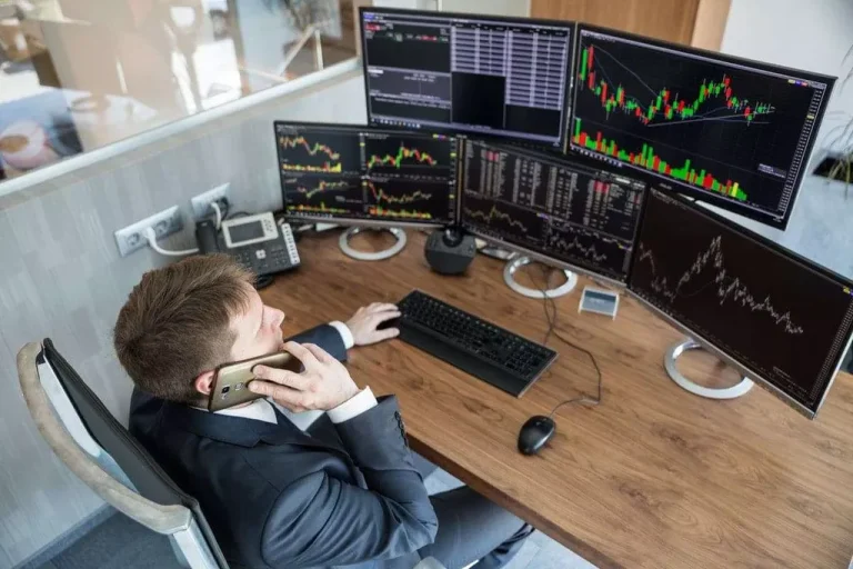 What is the best signal for forex