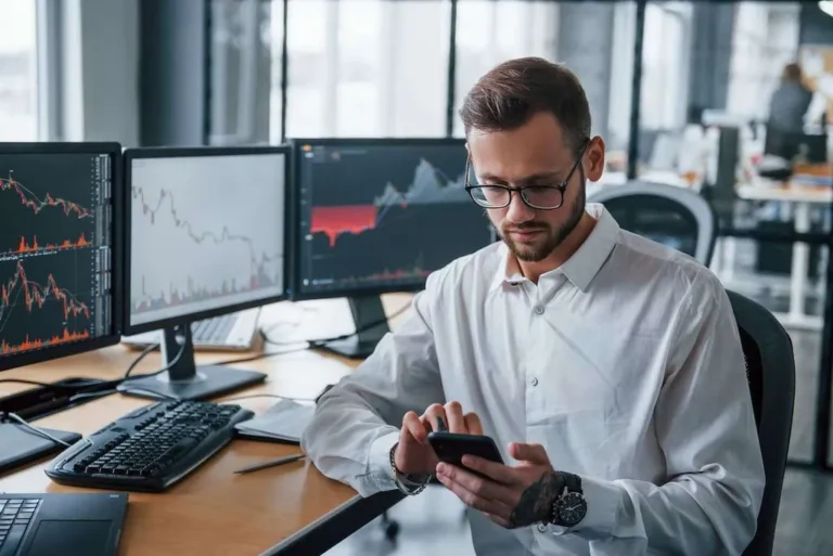 Types of Financial Data Providers